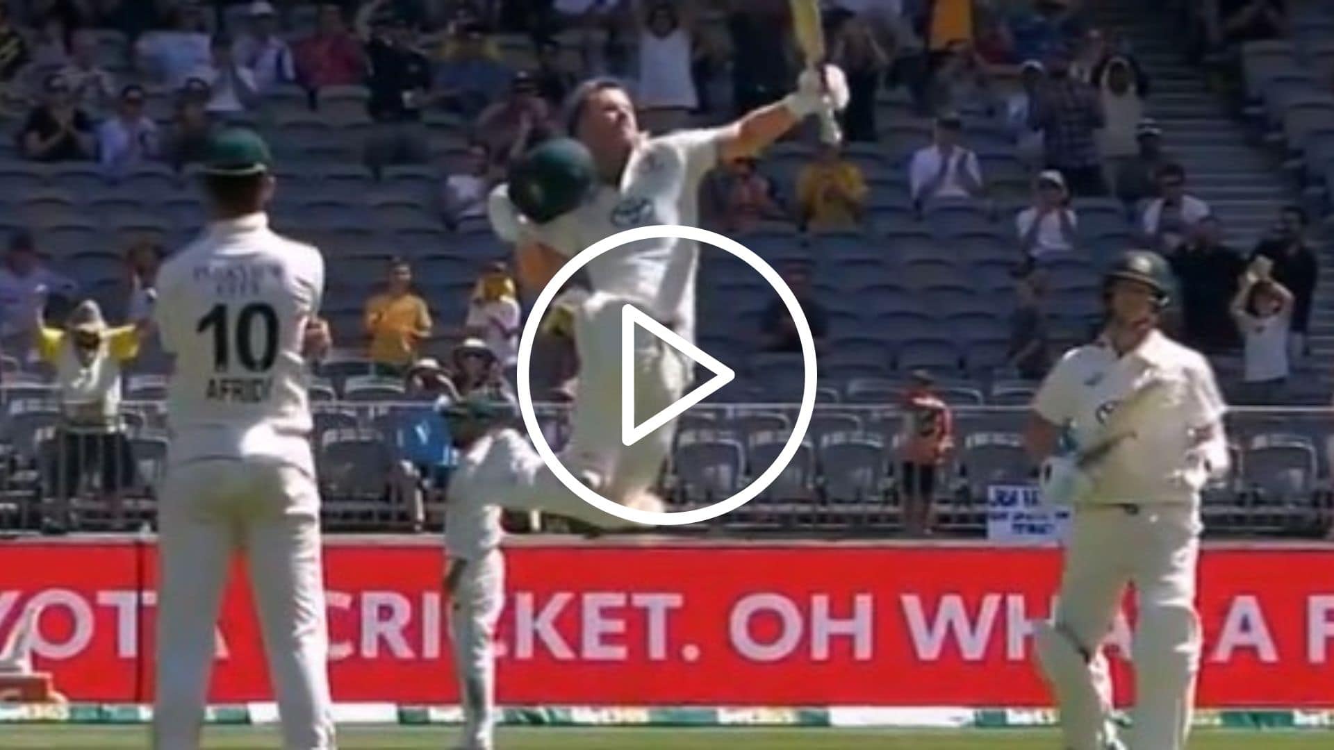 [Watch] David Warner Celebrates Overdue Ton With Trademark Leap In 1st Test vs PAK